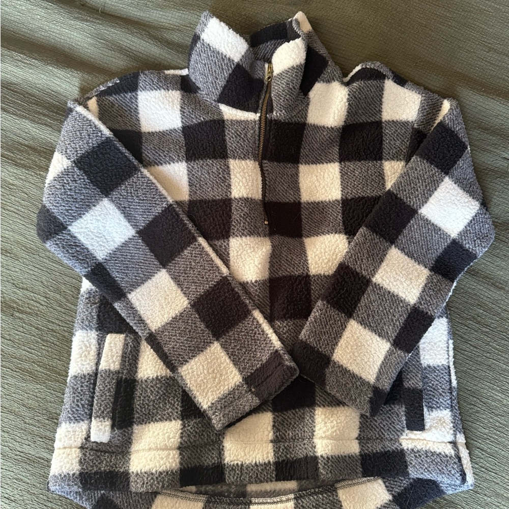 Buffalo Plaid Fleece Pullover